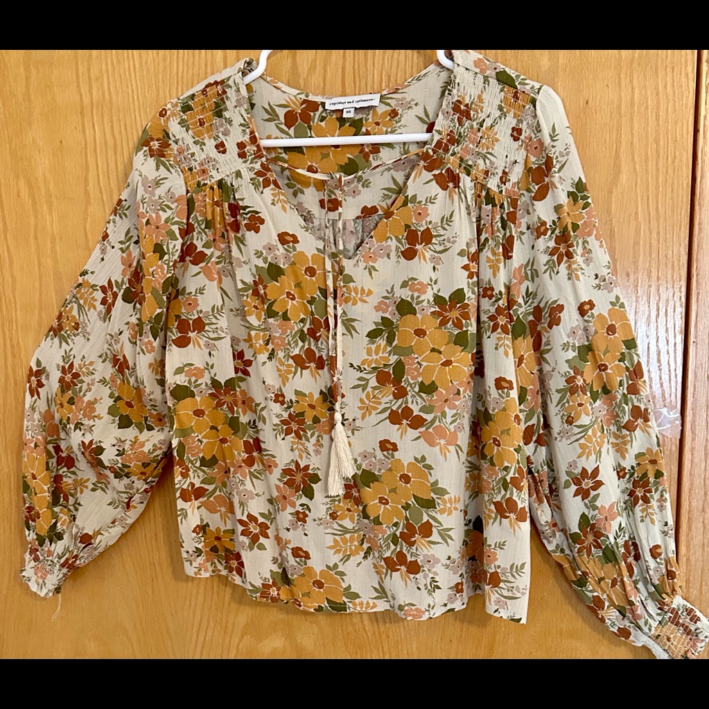 Vneck Pullover Top